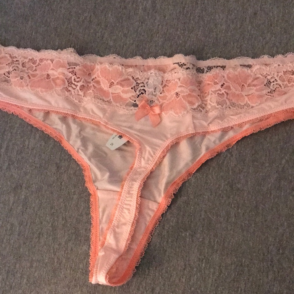 Adore me 2xl thong. NEW NEVER EVEN TRIED ON.